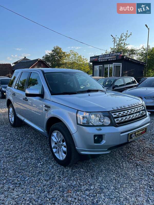Внедорожник / Кроссовер Land Rover Freelander 2010 в 