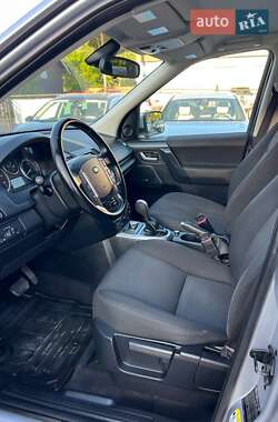 Внедорожник / Кроссовер Land Rover Freelander 2010 в 