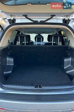 Внедорожник / Кроссовер Land Rover Freelander 2010 в 