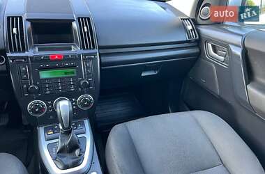 Внедорожник / Кроссовер Land Rover Freelander 2010 в 