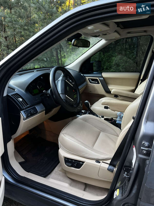 Внедорожник / Кроссовер Land Rover Freelander 2008 в Остроге