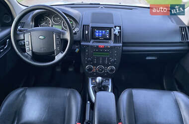 Позашляховик / Кросовер Land Rover Freelander 2011 в 