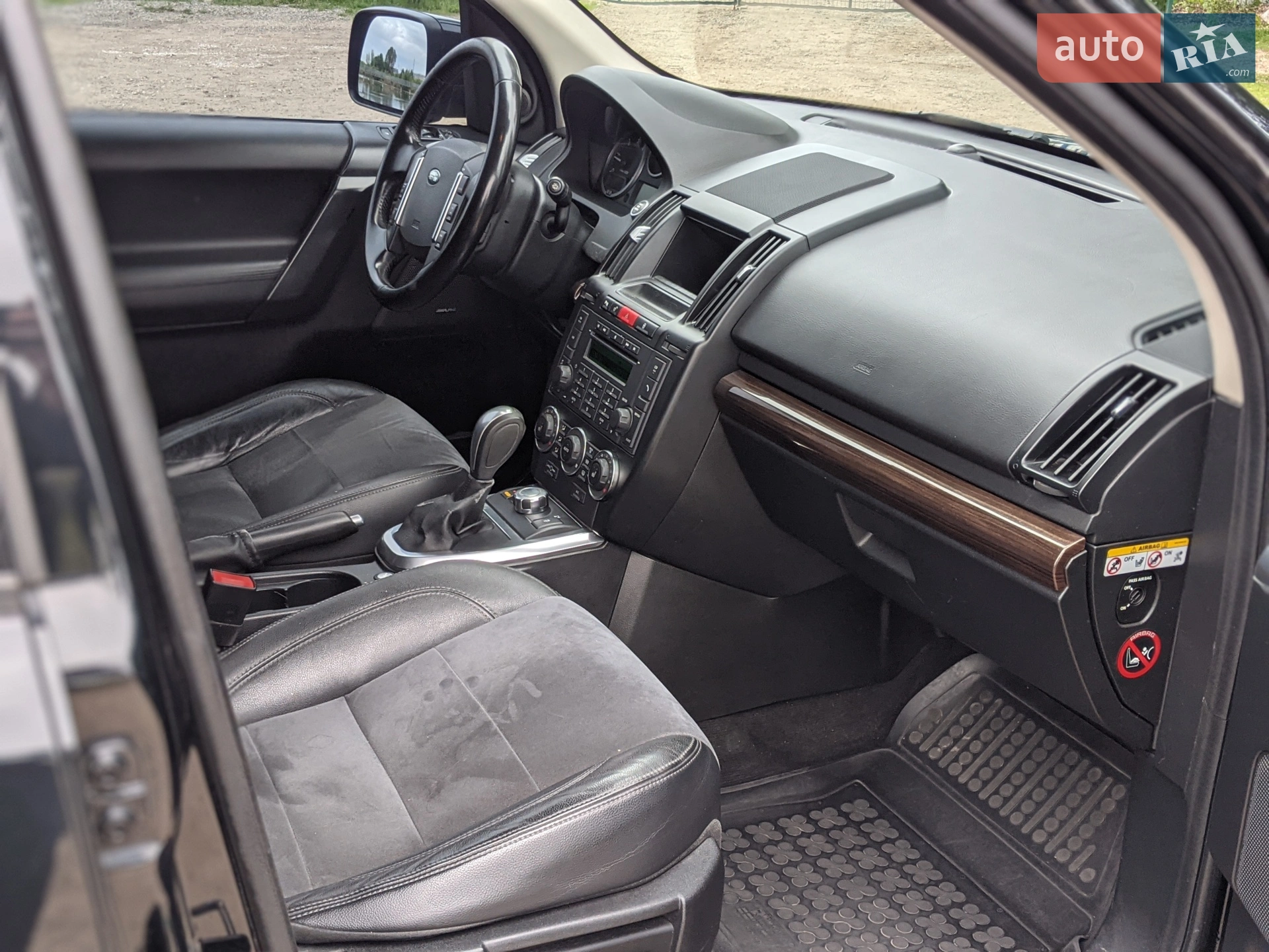 2011 Land Rover Freelander - мініатюра 14
