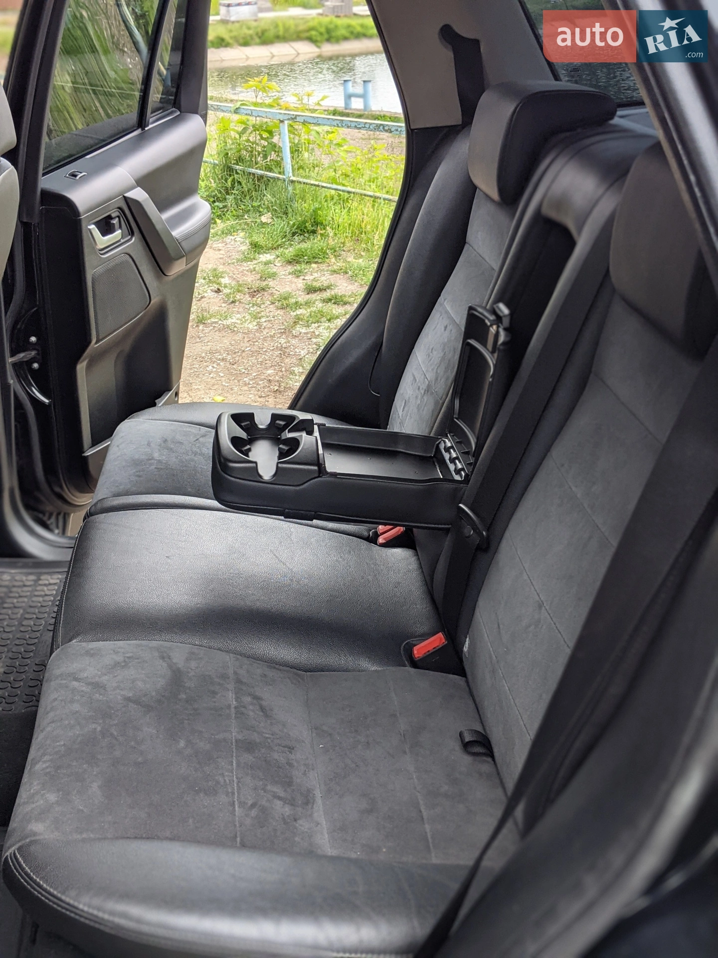 2011 Land Rover Freelander - мініатюра 19