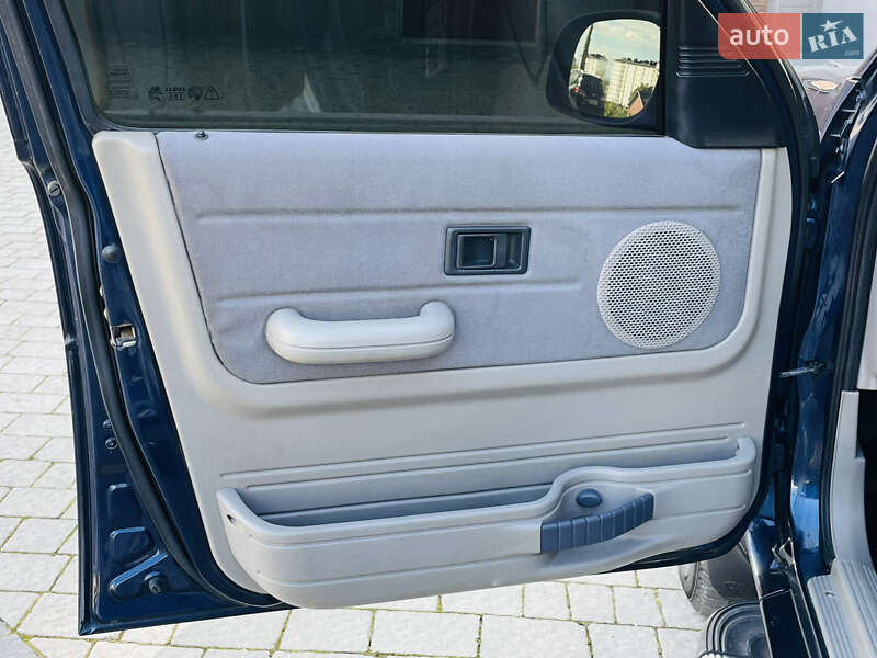Внедорожник / Кроссовер Land Rover Freelander 2001 в Ивано-Франковске