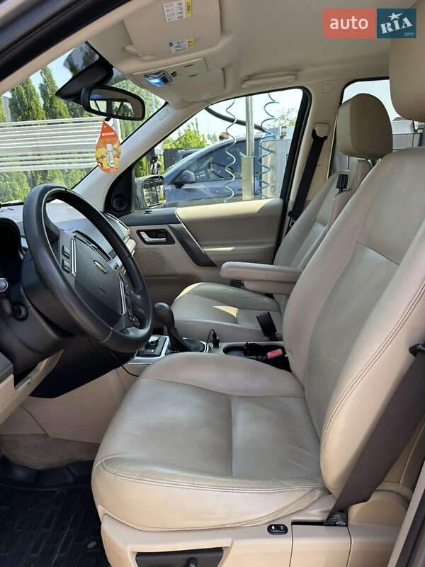 Позашляховик / Кросовер Land Rover Freelander 2010 в Коростені