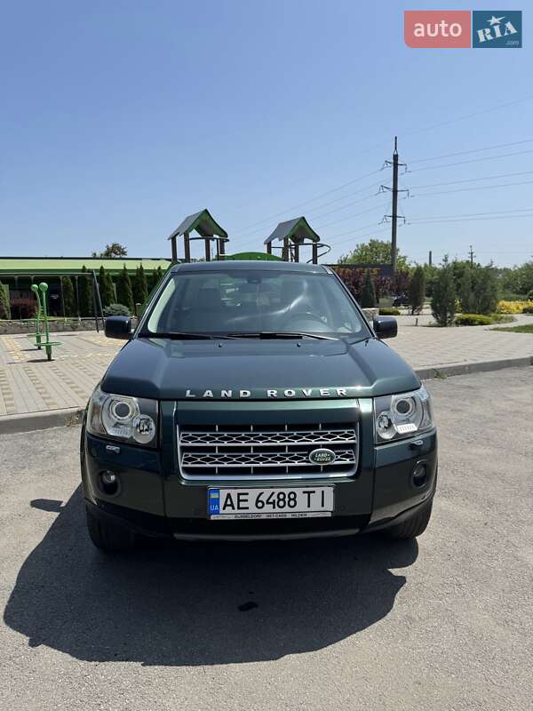 Внедорожник / Кроссовер Land Rover Freelander 2009 в 