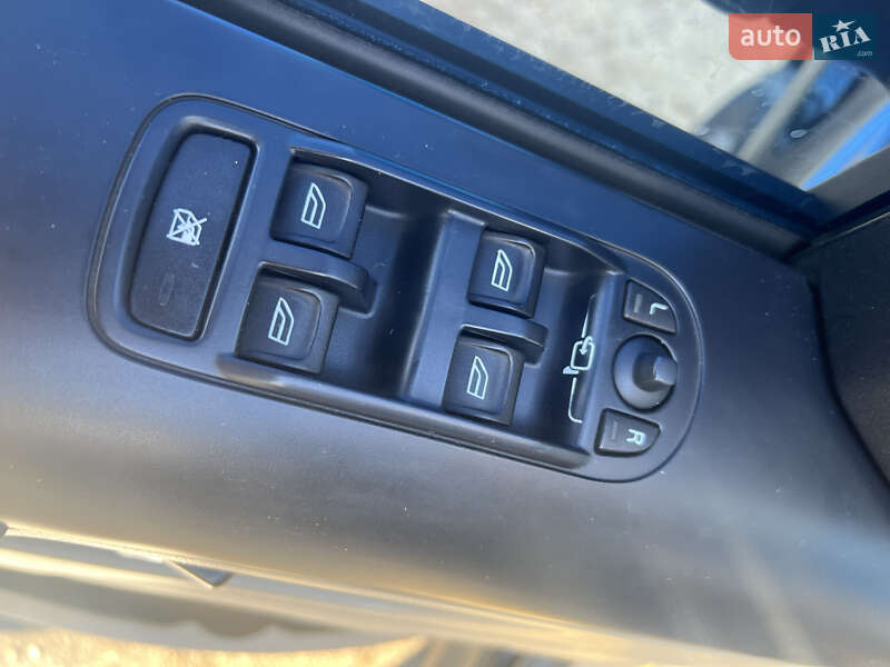 Внедорожник / Кроссовер Land Rover Freelander 2011 в Коломые