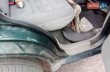 Внедорожник / Кроссовер Land Rover Freelander 2001 в 