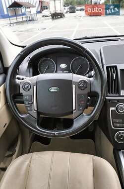 Внедорожник / Кроссовер Land Rover Freelander 2013 в 