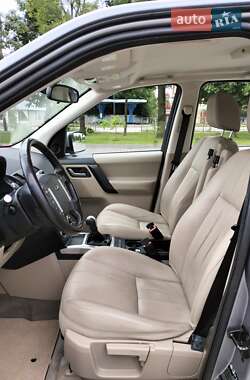 Внедорожник / Кроссовер Land Rover Freelander 2013 в 