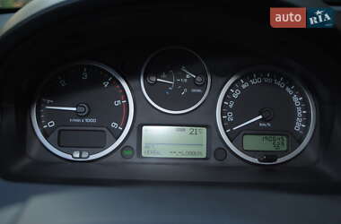 Позашляховик / Кросовер Land Rover Freelander 2012 в 
