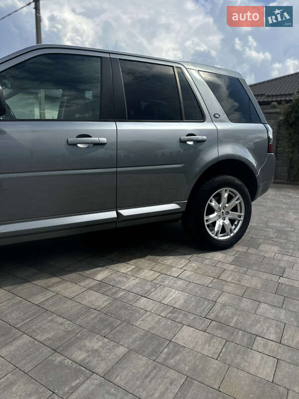 Позашляховик / Кросовер Land Rover Freelander 2013 в Рівному