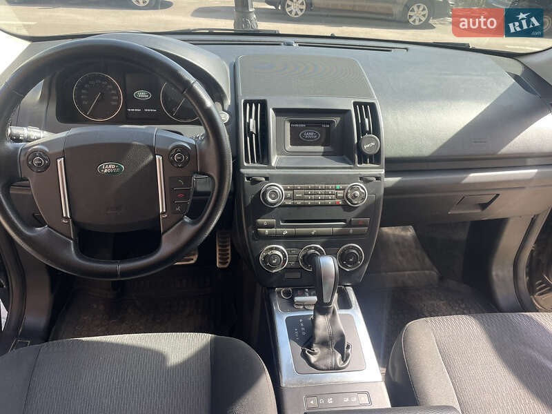 Позашляховик / Кросовер Land Rover Freelander 2013 в Києві