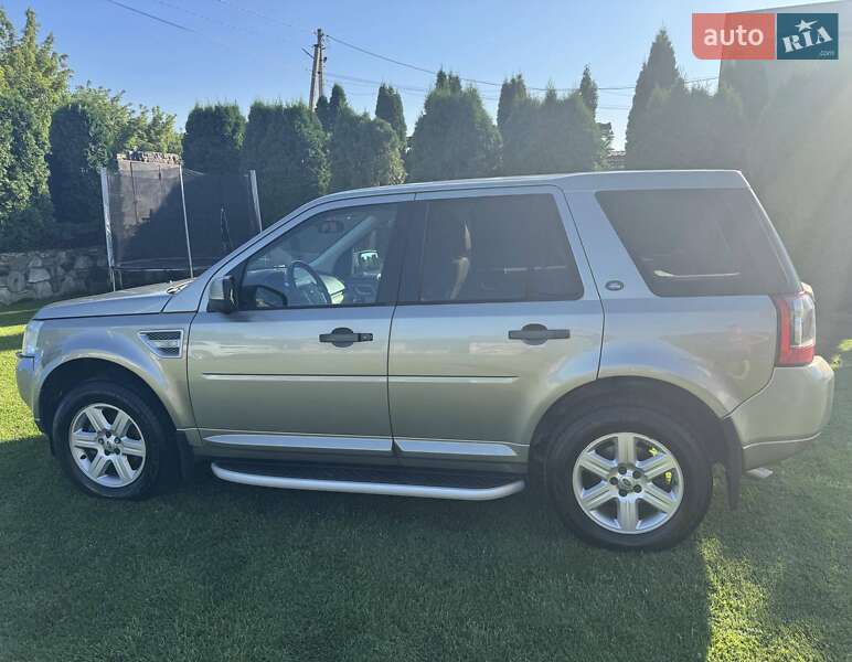 Внедорожник / Кроссовер Land Rover Freelander 2011 в Золочеве