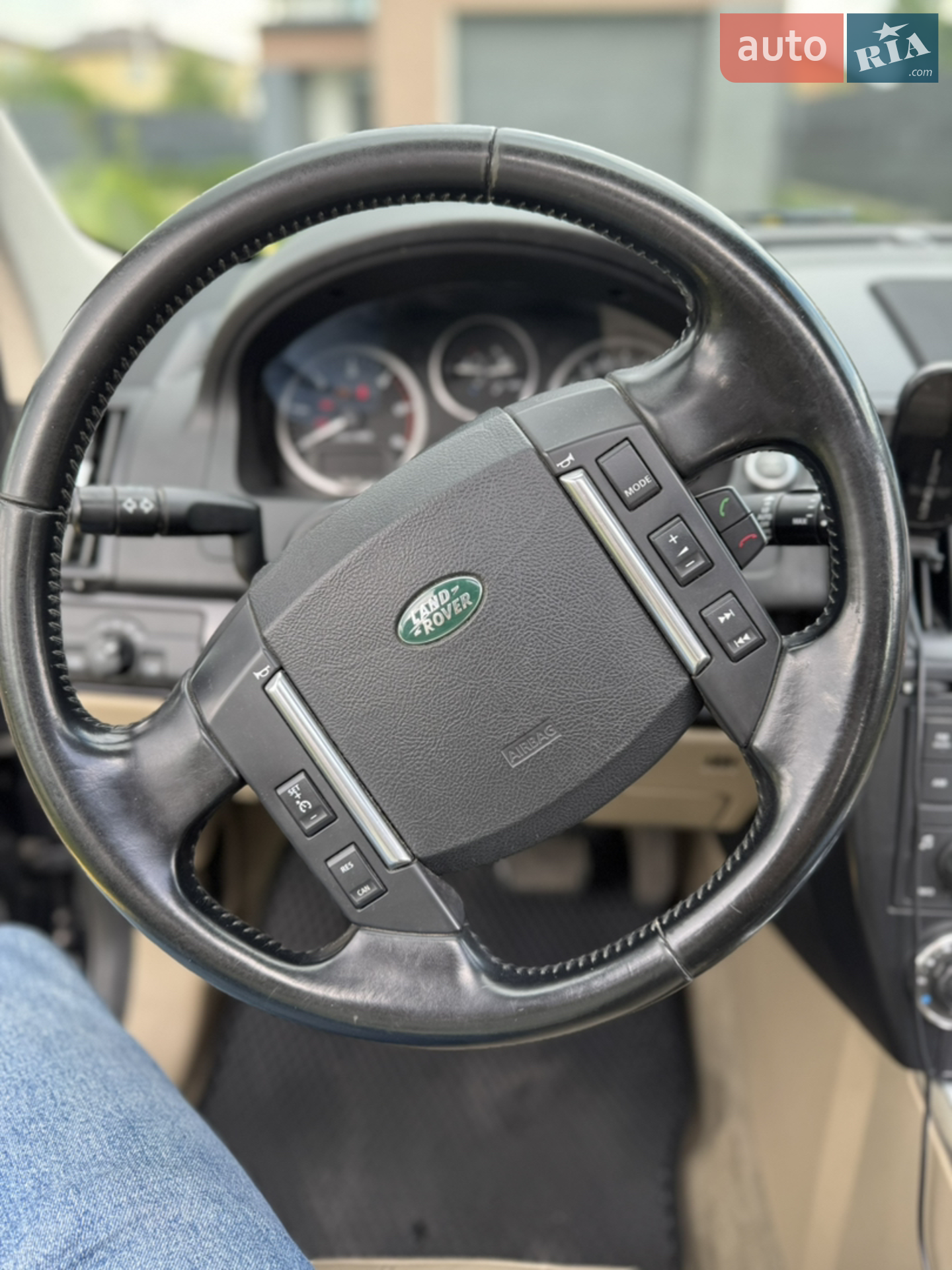 2012 Land Rover Freelander - мініатюра 31