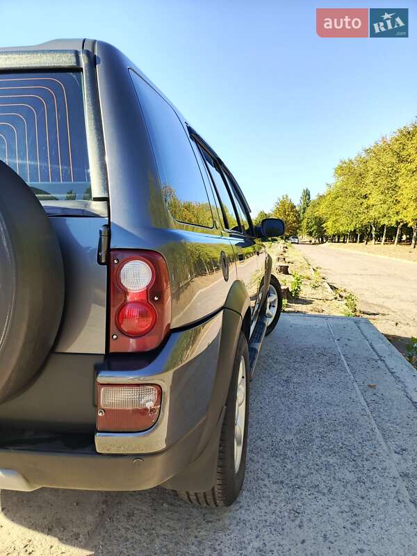 Внедорожник / Кроссовер Land Rover Freelander 2004 в Голованевске