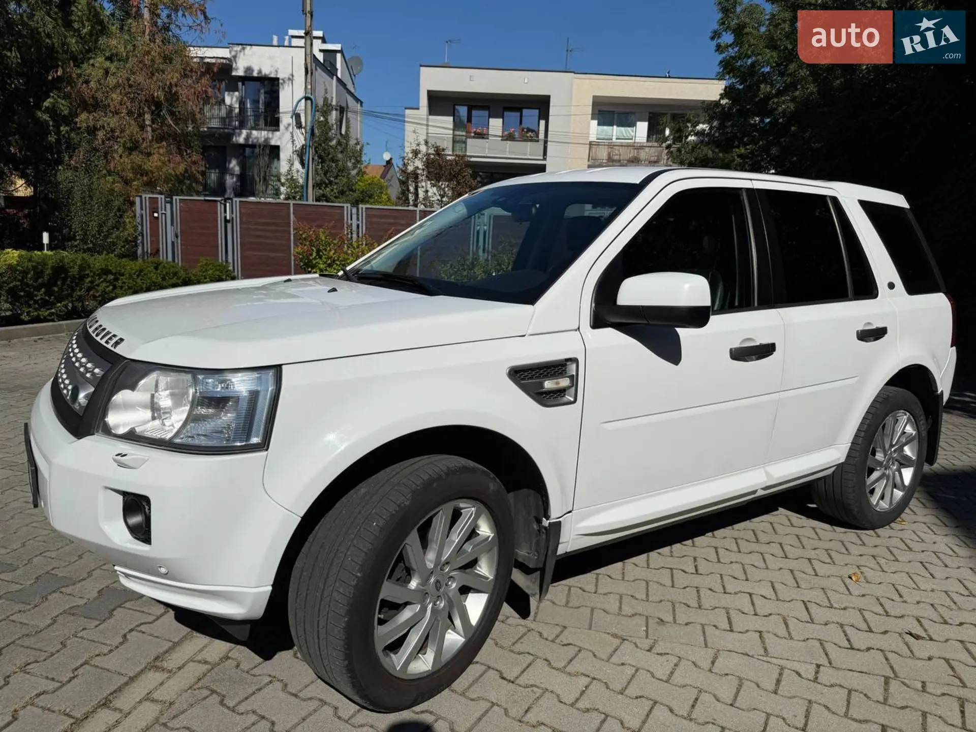 2012 Land Rover Freelander - мініатюра 13