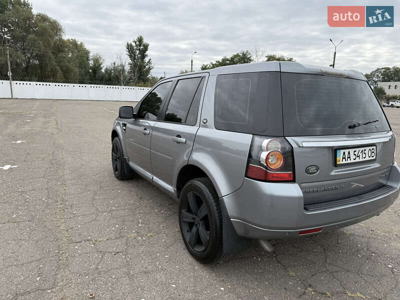 Позашляховик / Кросовер Land Rover Freelander 2013 в Києві