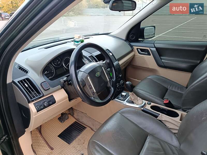 Позашляховик / Кросовер Land Rover Freelander 2008 в Рівному