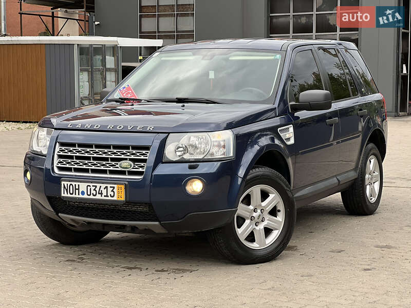 Позашляховик / Кросовер Land Rover Freelander 2010 в 
