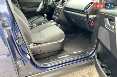 Позашляховик / Кросовер Land Rover Freelander 2010 в 