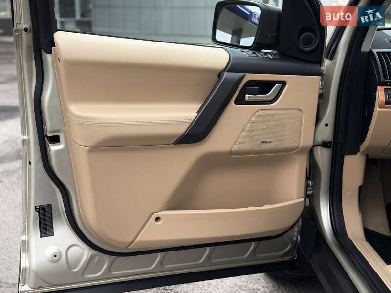 Внедорожник / Кроссовер Land Rover Freelander 2007 в Радивилове