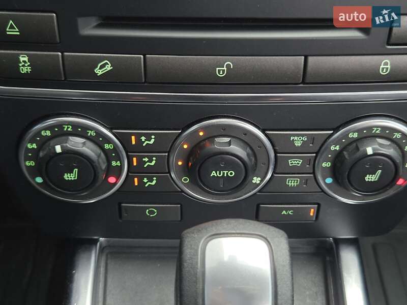 Позашляховик / Кросовер Land Rover Freelander 2012 в Києві