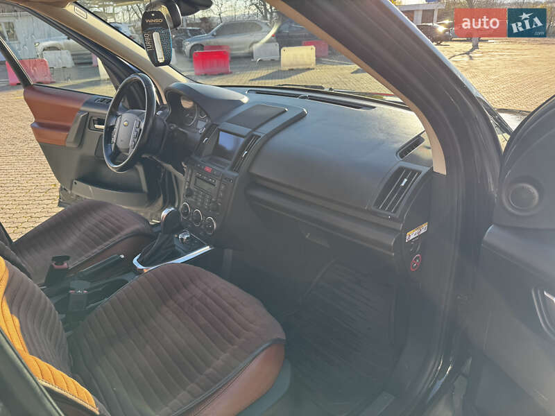 Внедорожник / Кроссовер Land Rover Freelander 2009 в Черновцах