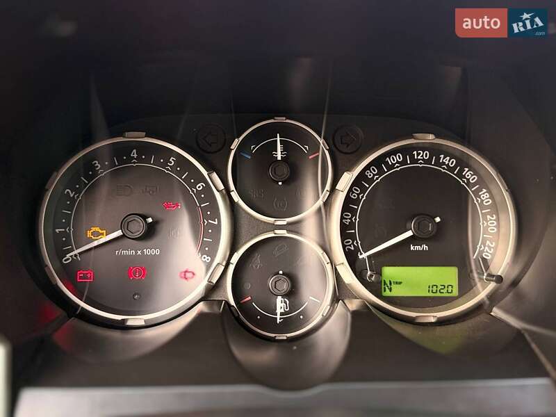 Внедорожник / Кроссовер Land Rover Freelander 2003 в Николаеве