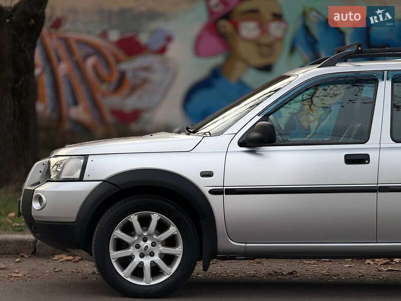 Внедорожник / Кроссовер Land Rover Freelander 2003 в Николаеве