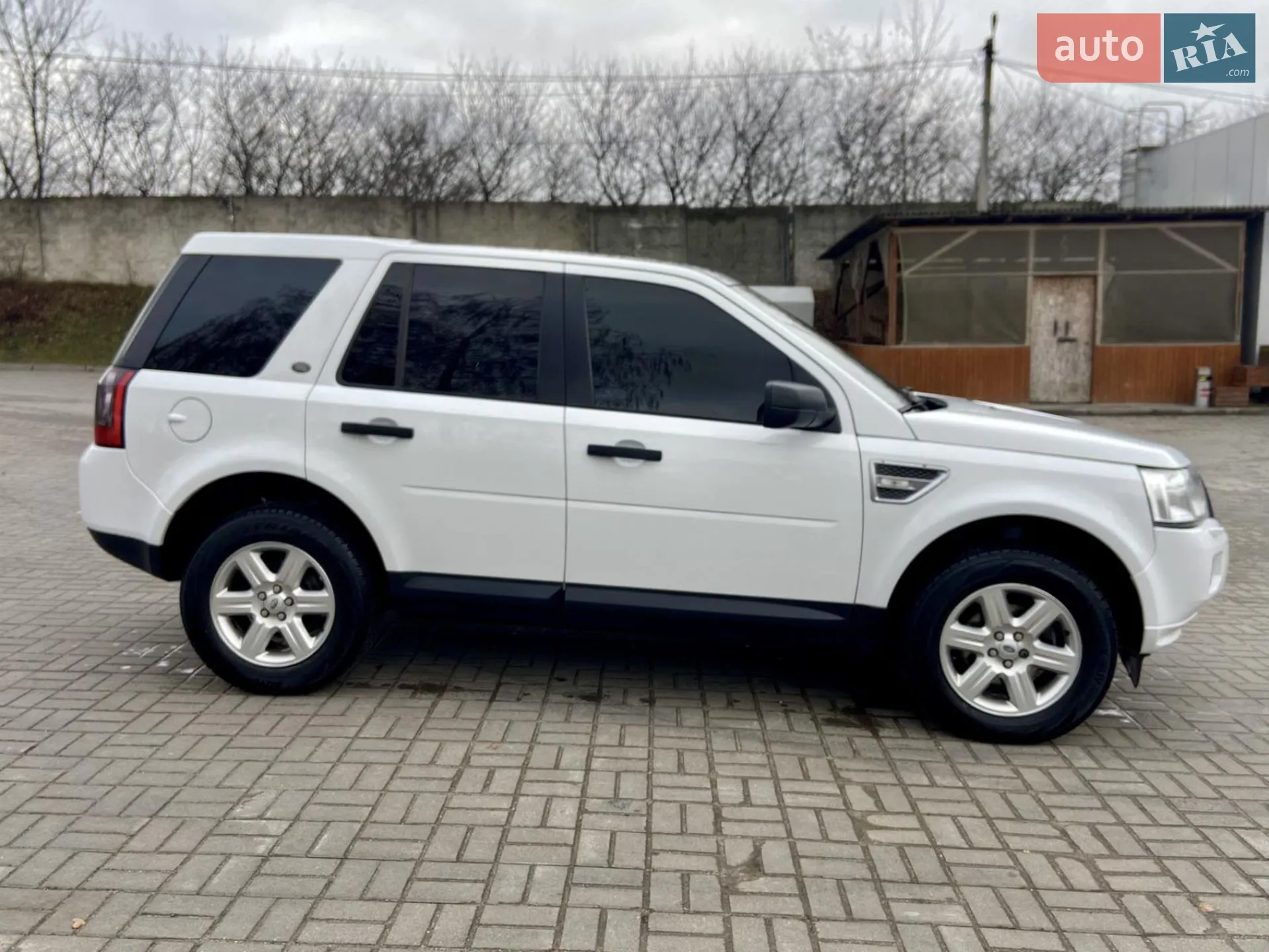2010 Land Rover Freelander - мініатюра 17