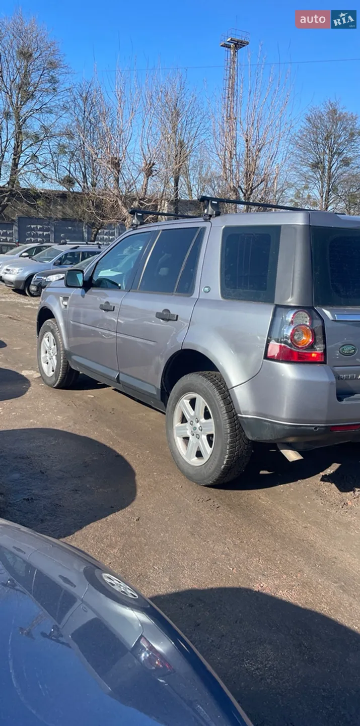 2013 Land Rover Freelander - мініатюра 4