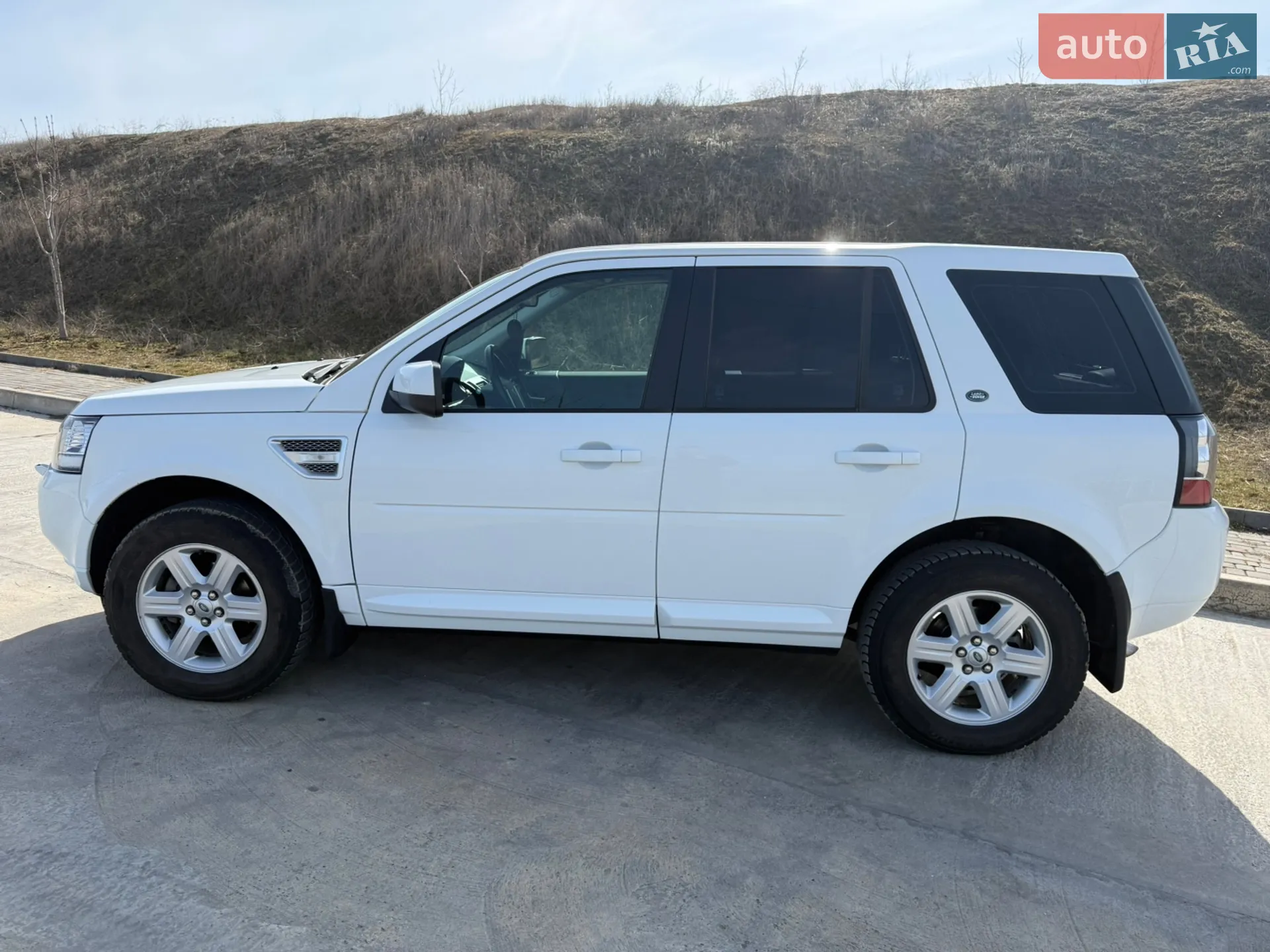 2013 Land Rover Freelander - мініатюра 3