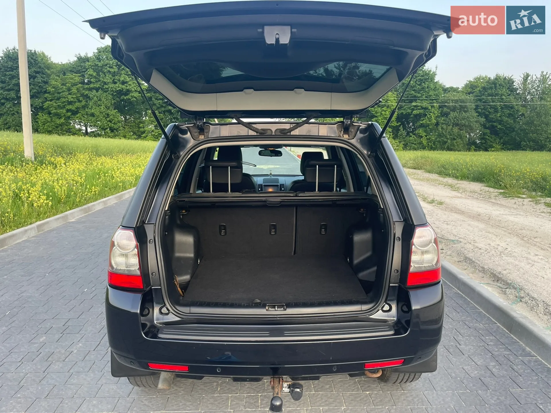 2011 Land Rover Freelander - мініатюра 12