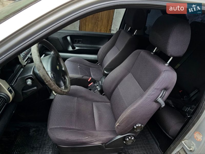 Позашляховик / Кросовер Land Rover Freelander 2004 в Чернівцях