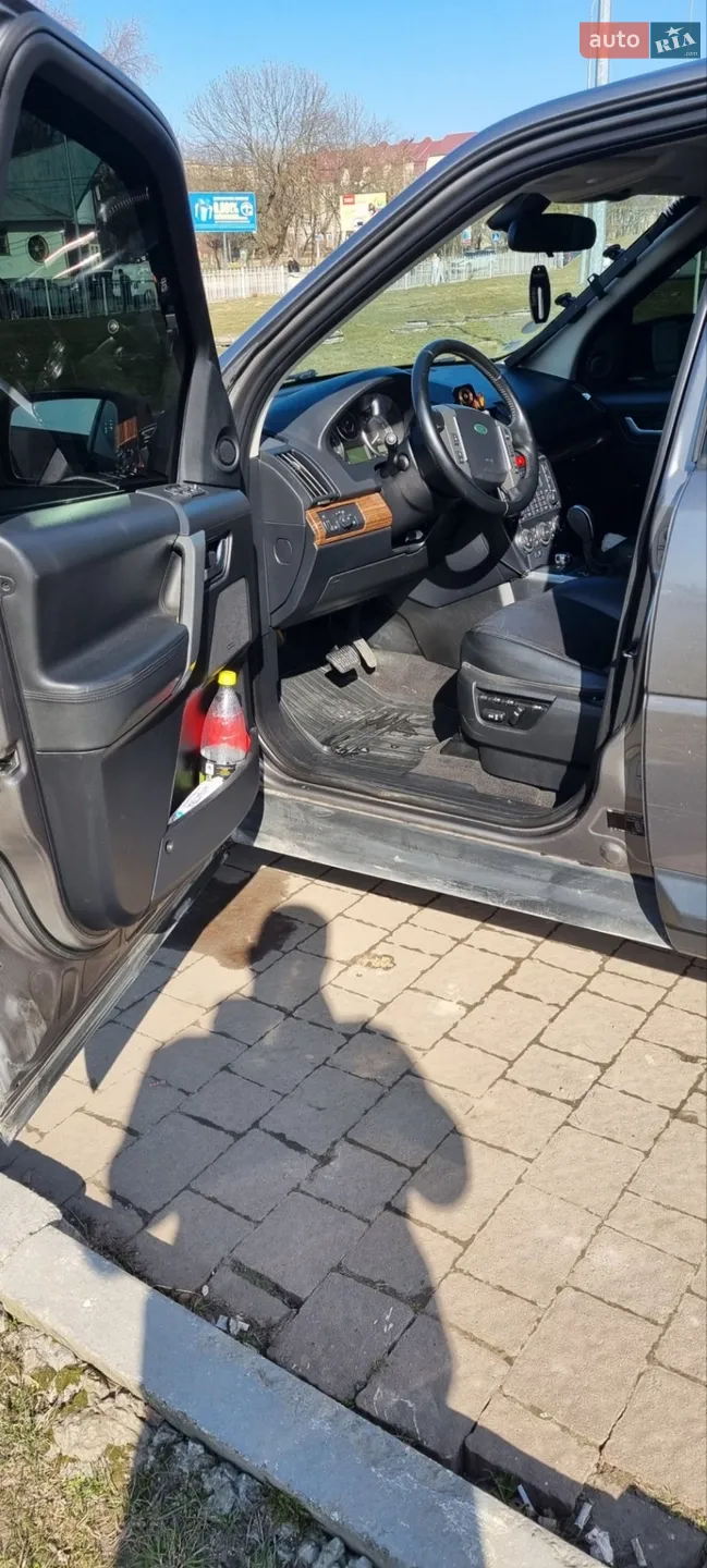 2010 Land Rover Freelander - мініатюра 26