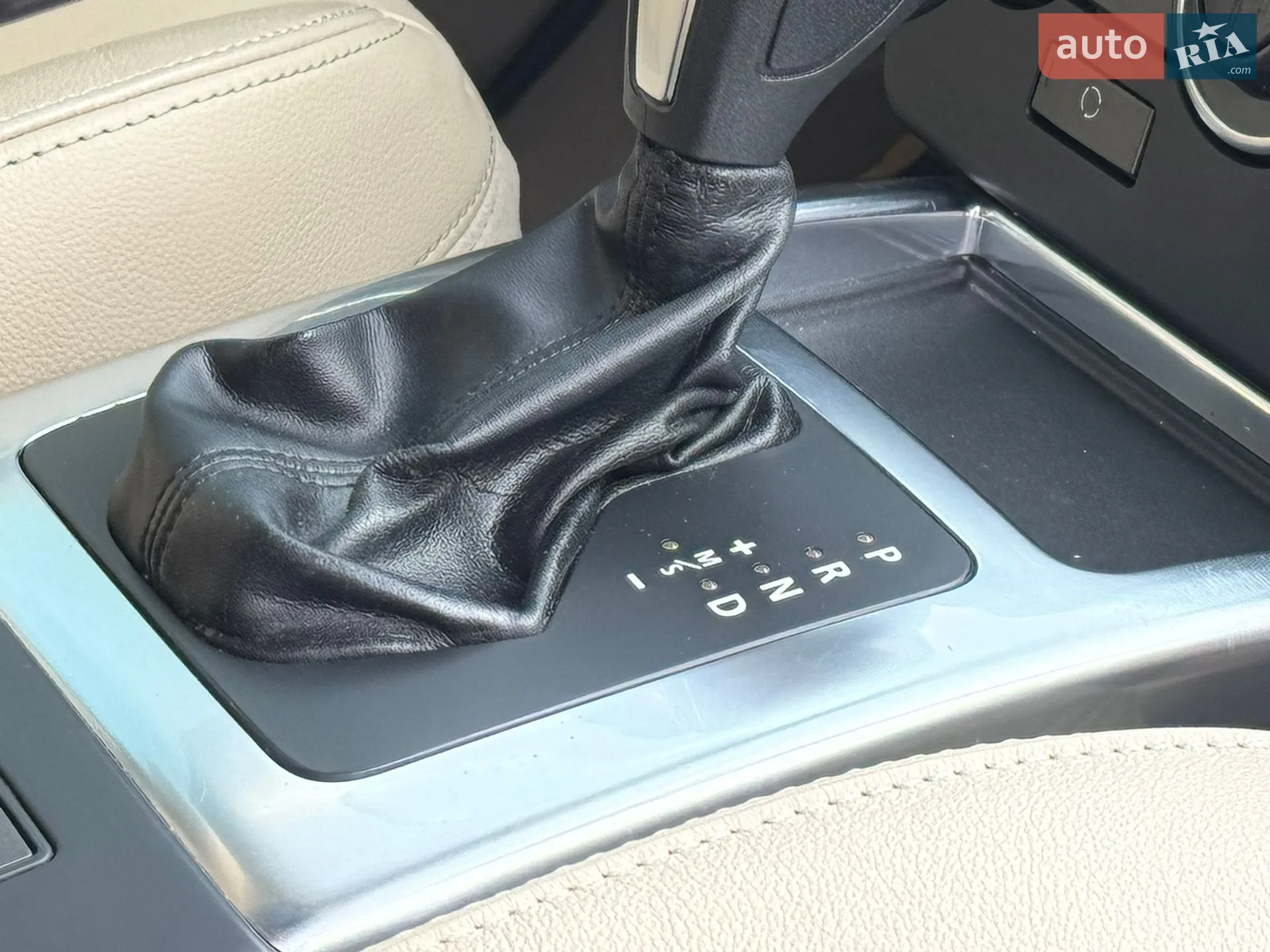 2014 Land Rover Freelander - мініатюра 28