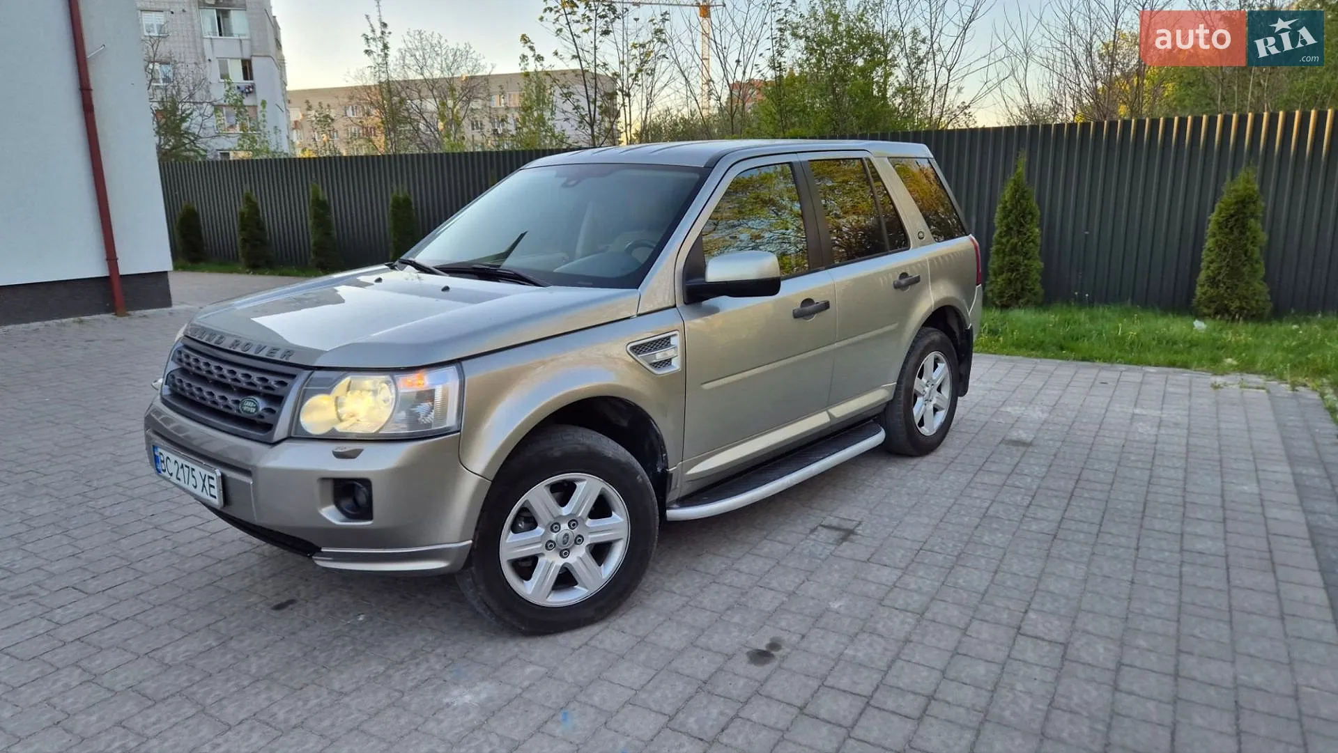 2011 Land Rover Freelander - мініатюра 26