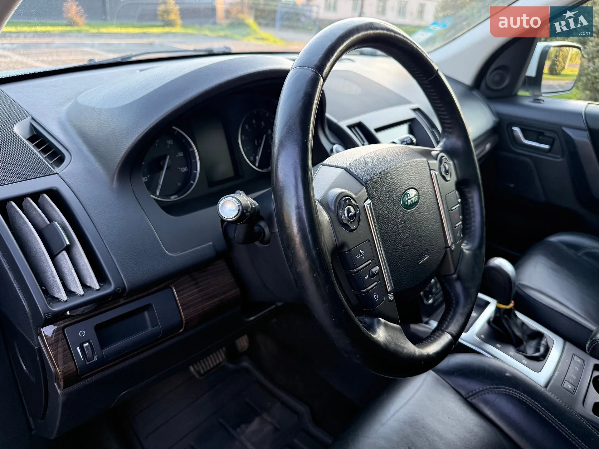 2013 Land Rover Freelander - мініатюра 12