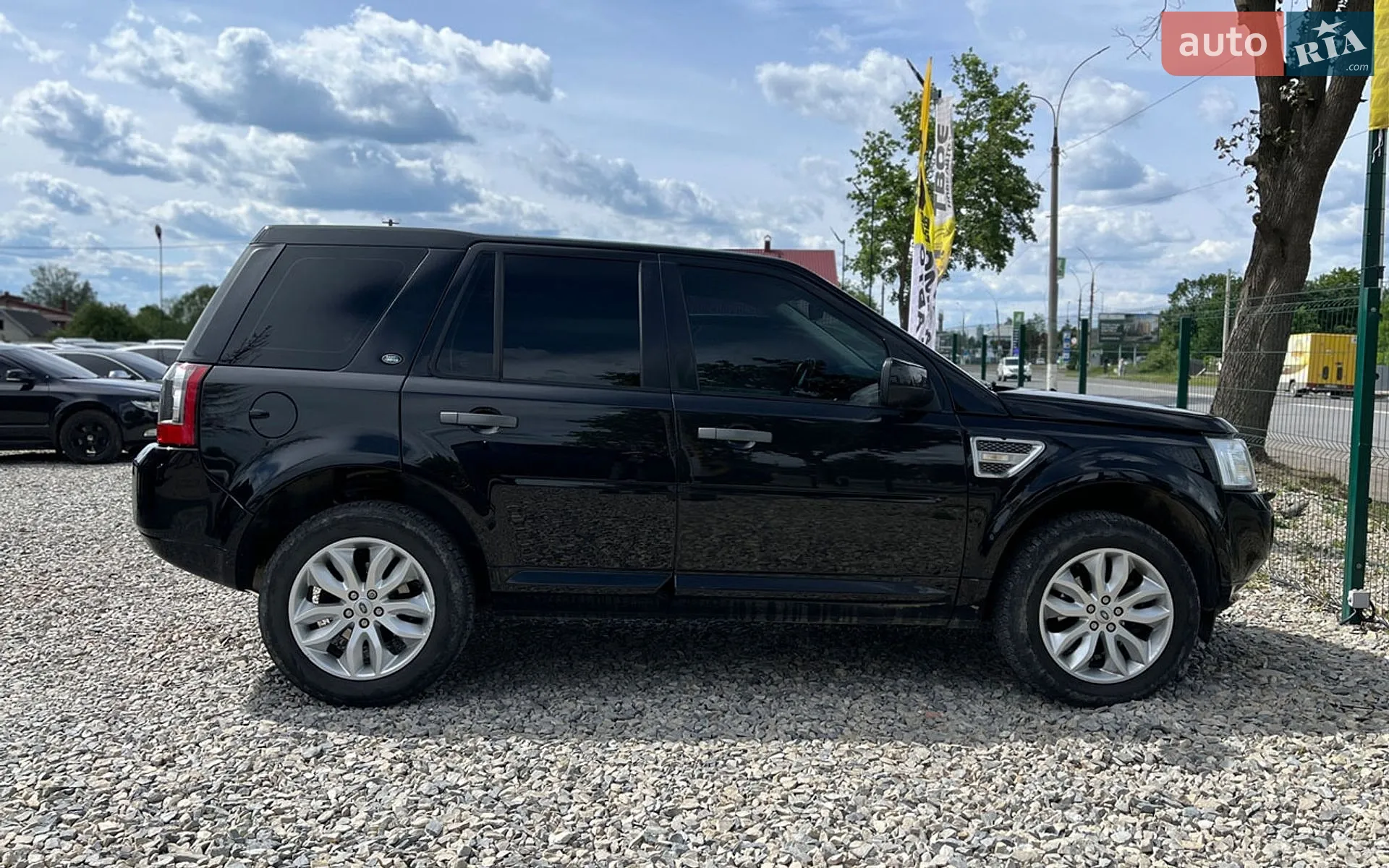 2011 Land Rover Freelander - мініатюра 8