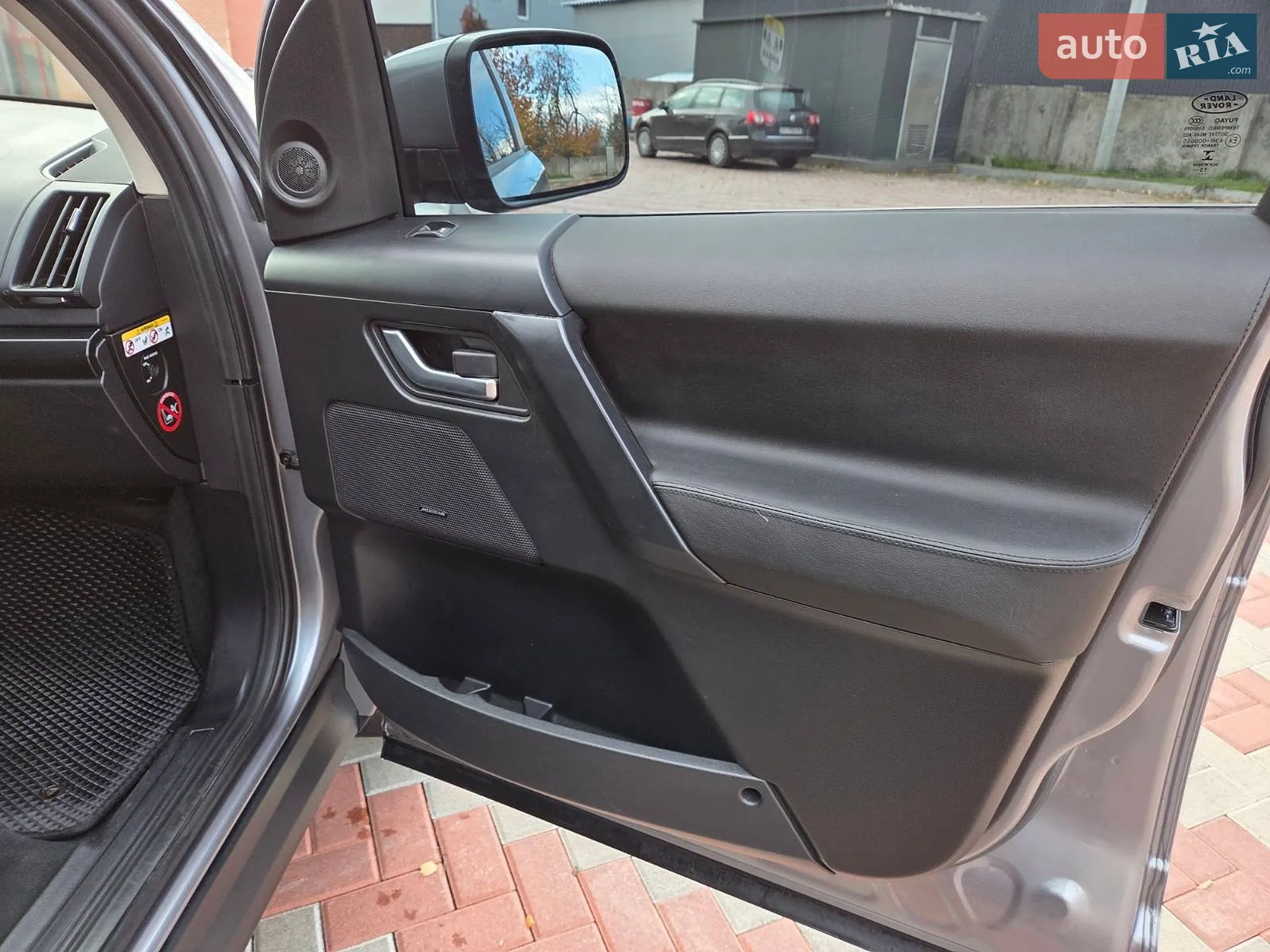 2014 Land Rover Freelander - мініатюра 20
