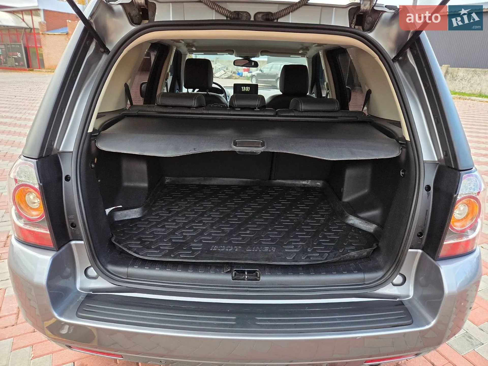 2014 Land Rover Freelander - мініатюра 24