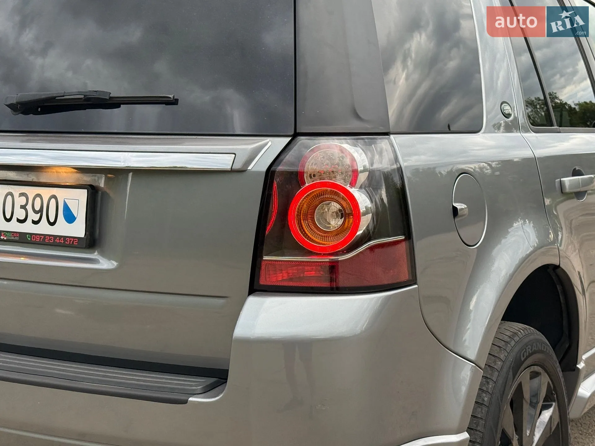 2015 Land Rover Freelander - мініатюра 14