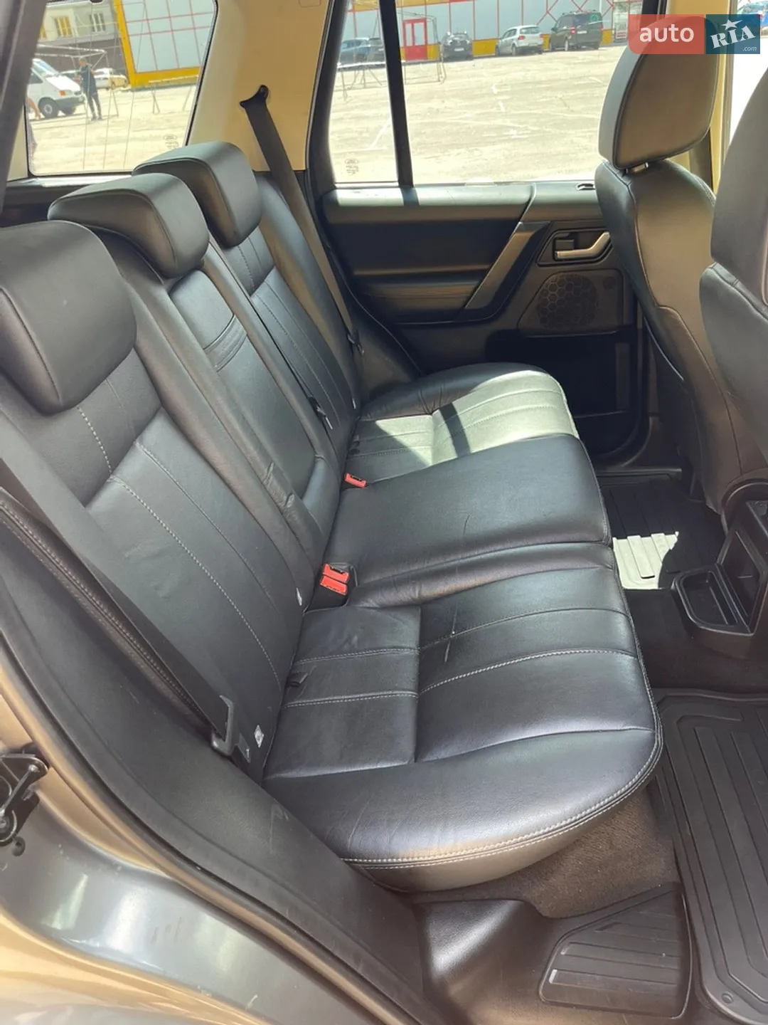 2010 Land Rover Freelander - мініатюра 10
