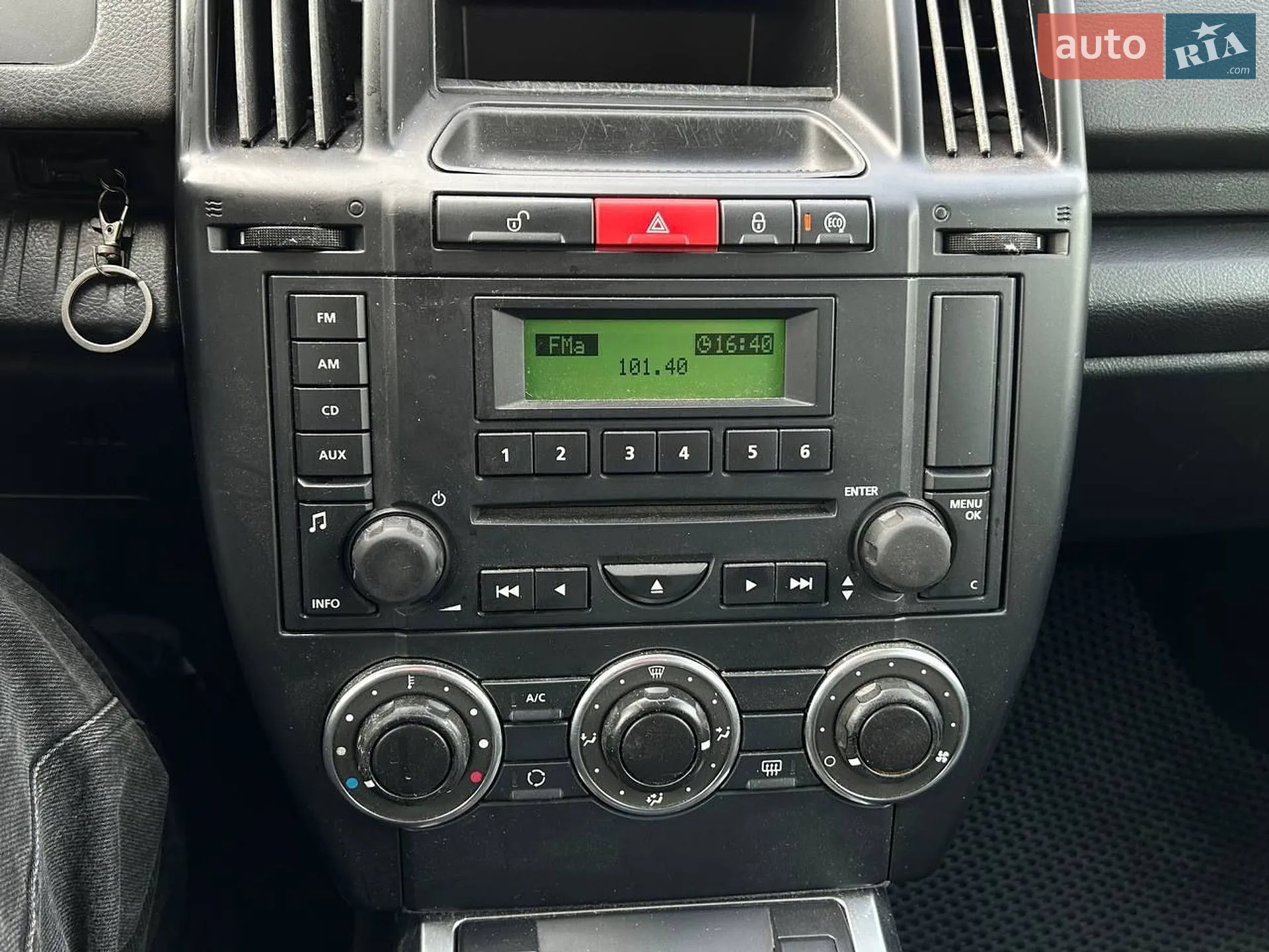2010 Land Rover Freelander - мініатюра 26