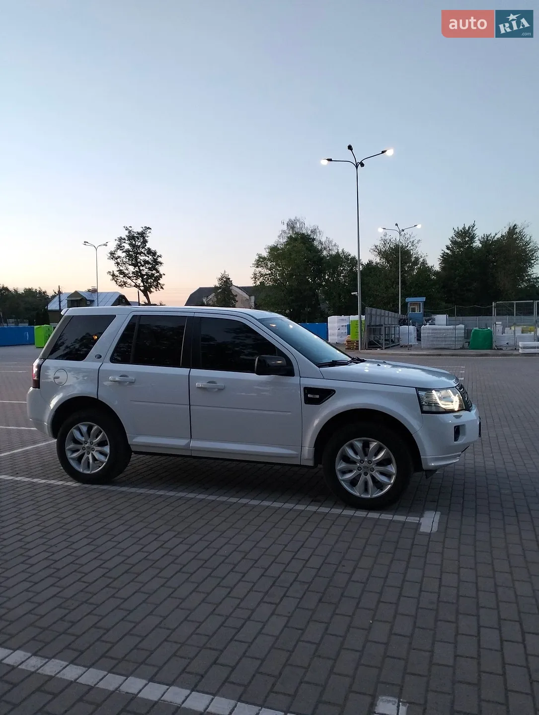 2014 Land Rover Freelander - мініатюра 18