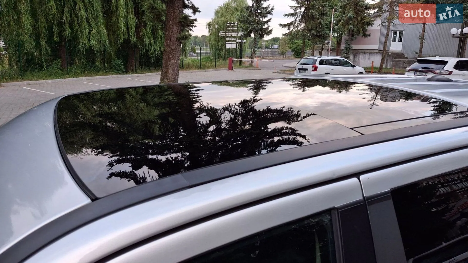 2012 Land Rover Freelander - мініатюра 32