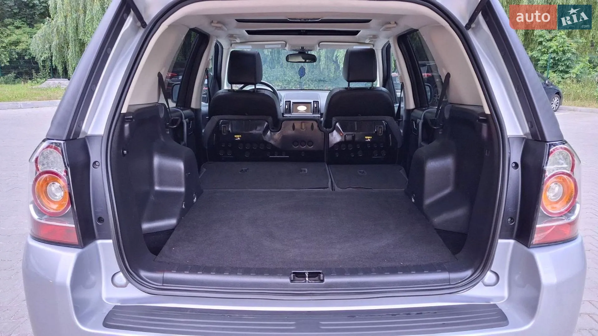 2012 Land Rover Freelander - мініатюра 37