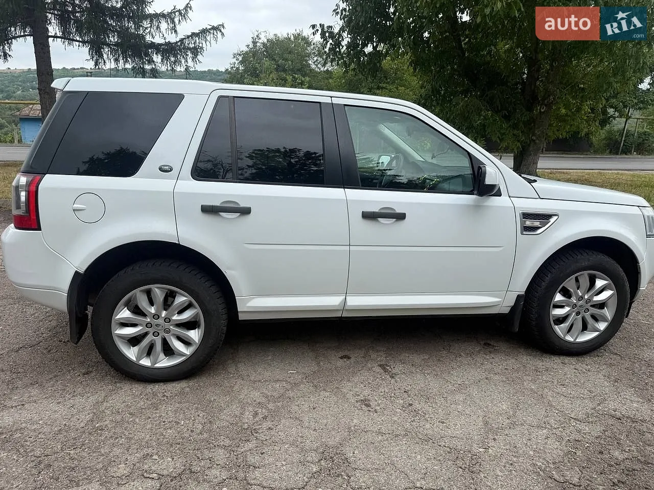 2011 Land Rover Freelander - мініатюра 14